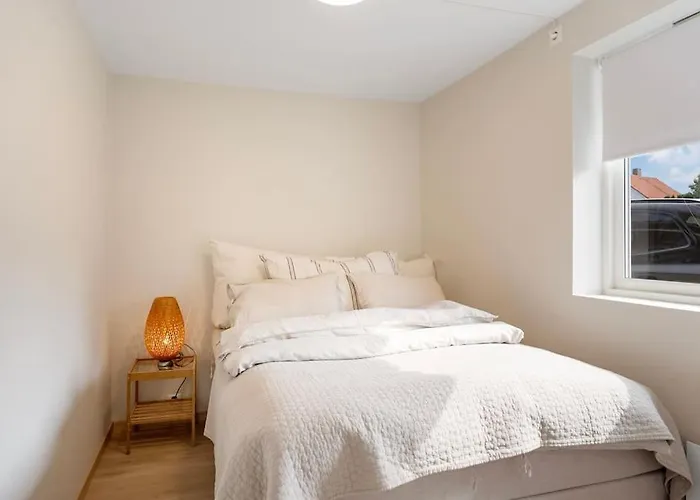 New And Urban Apartment, Centrally Located Close To Nature Apartment *