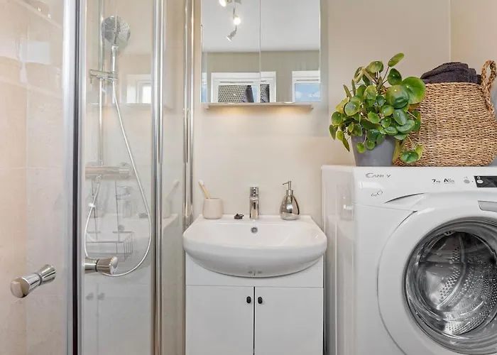 New And Urban Apartment, Centrally Located Close To Nature