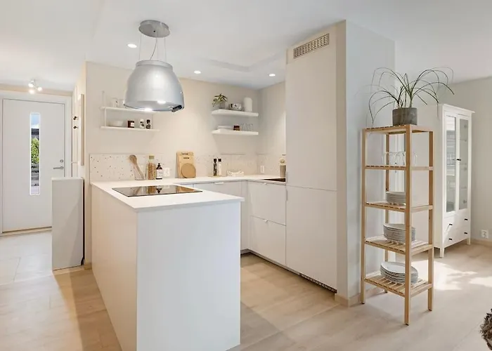 New And Urban Apartment, Centrally Located Close To Nature Apartment